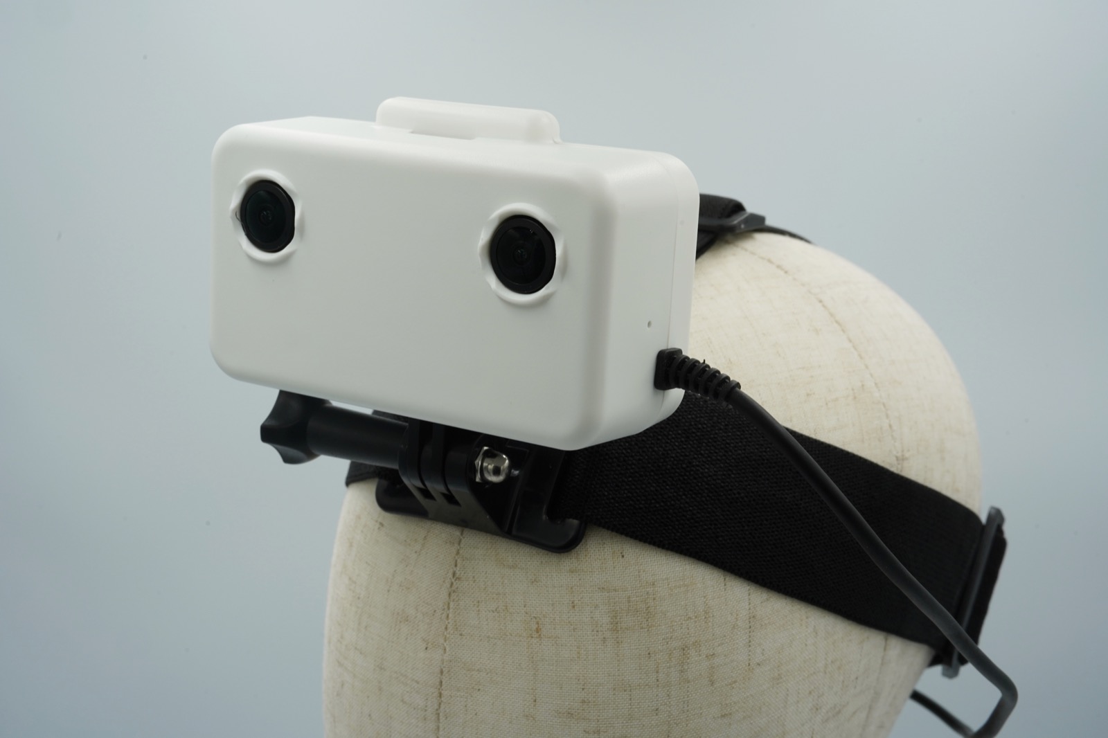 GI EGO1GS three-quarter view on the adjustable headband mount
